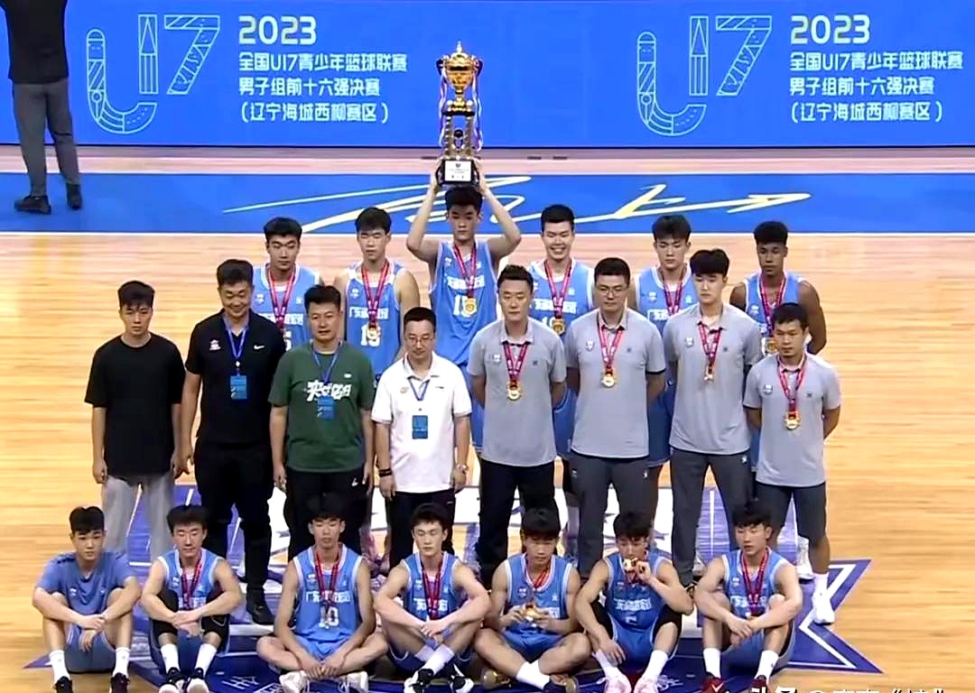 加时末段体能课后,广东宏远强势反弹备战CBA常规赛,媒体盛赞,纪律约束更严格的简单介绍 加时末段体能课后,广东宏远强势反弹备战CBA常规赛,媒体盛赞,纪律约束更严格的简单介绍